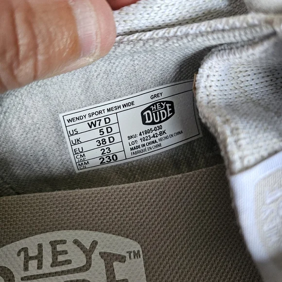 NWT Hey Dude Wendy Sport Mesh Light Gray 7 Wide slip-ons sneakers - Picture 12 of 15